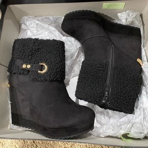 Juicy couture booties